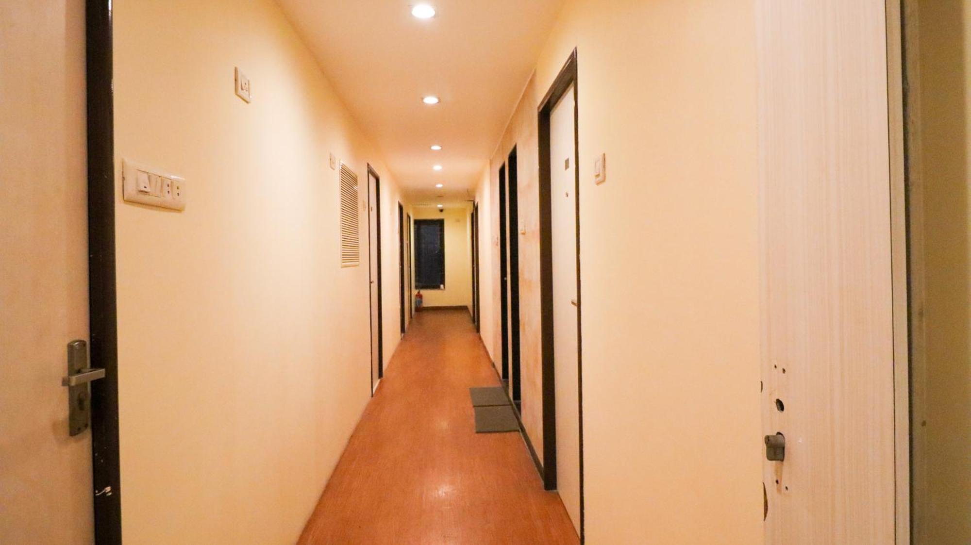 Hotel Tuliip Residency Mumbai Exterior foto